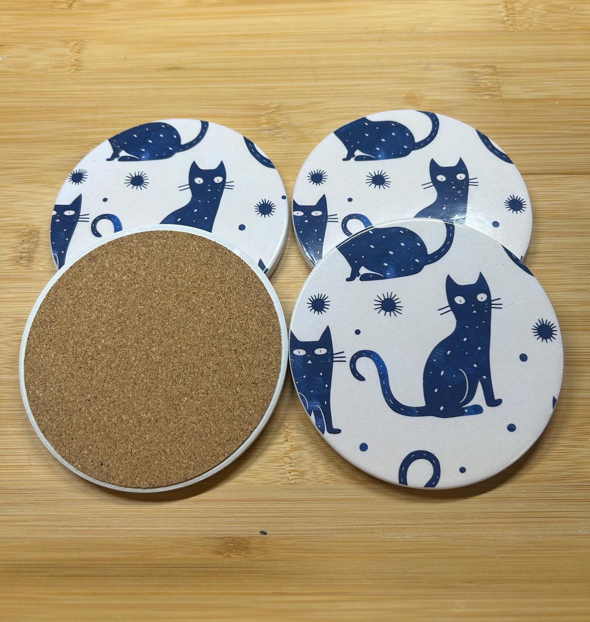 Ceramic Cat Coaster – Modern Kitchen Decor, Housewarming Gift - Set of 4