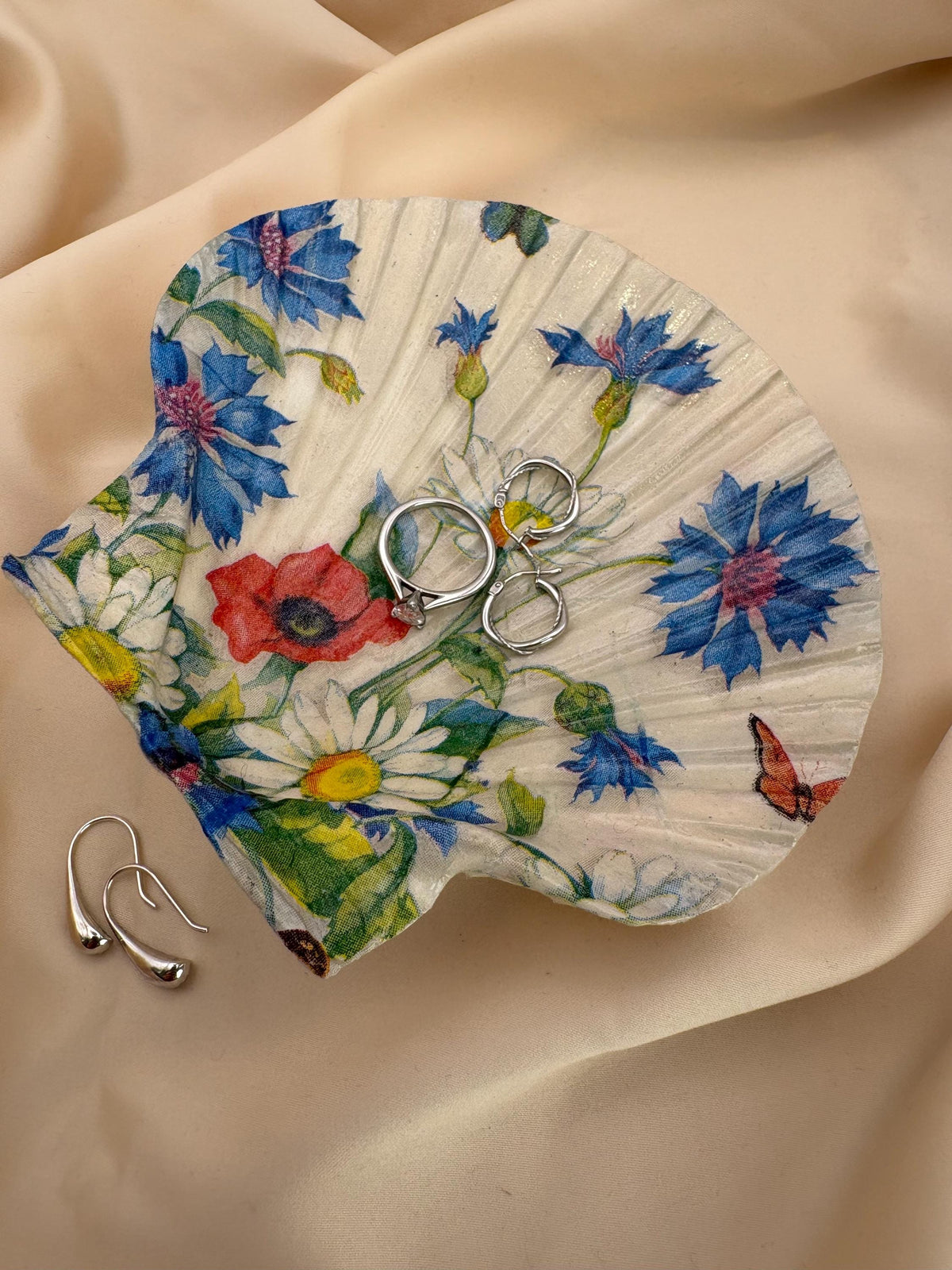 Floral Scallop Trinket Shell - Spring - Trinket Dish - Ring Holder