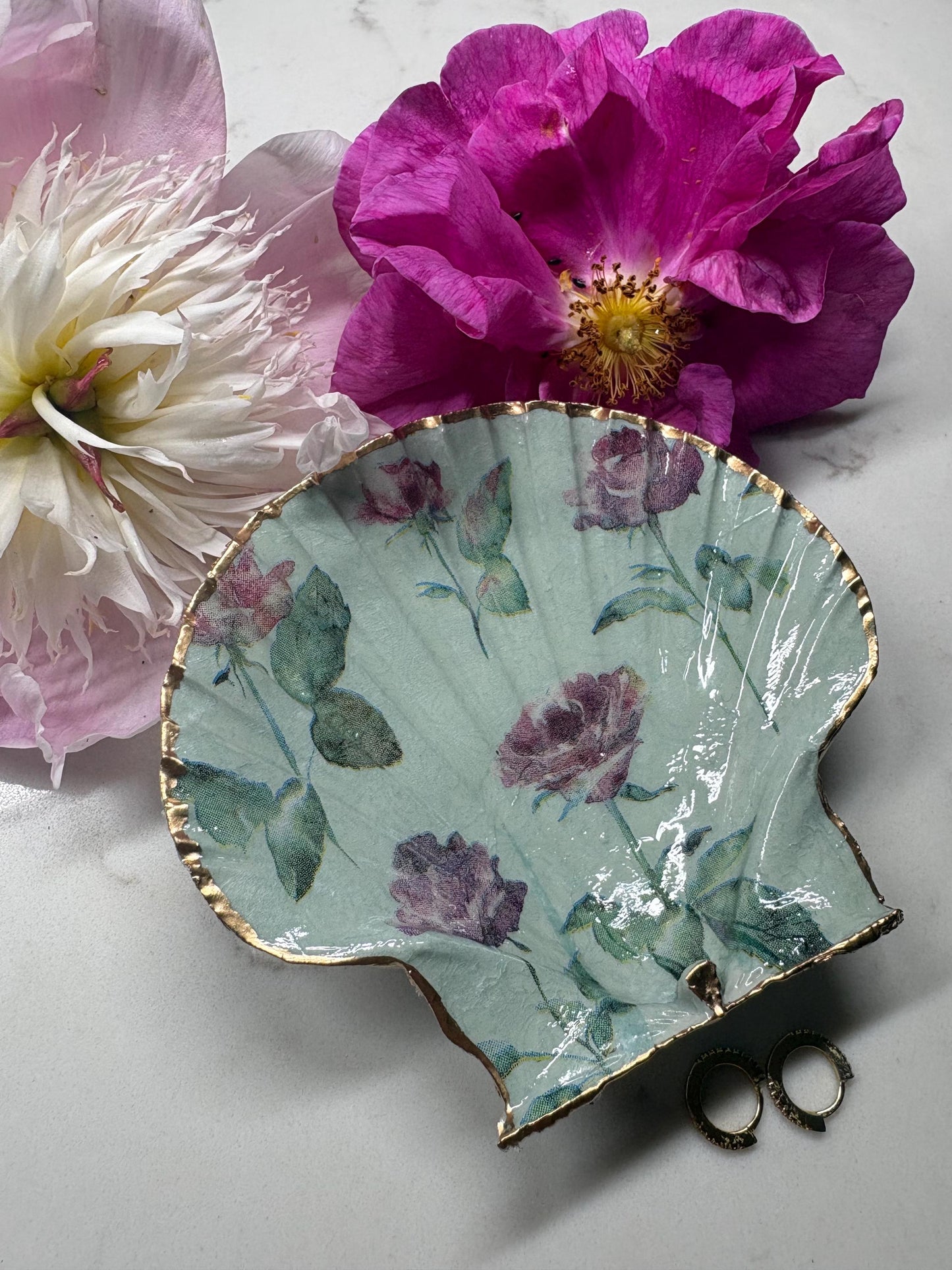 Decoupage Scallop Shell Trinket Dish | Vintage Rose Gold Edge Jewellery Holder