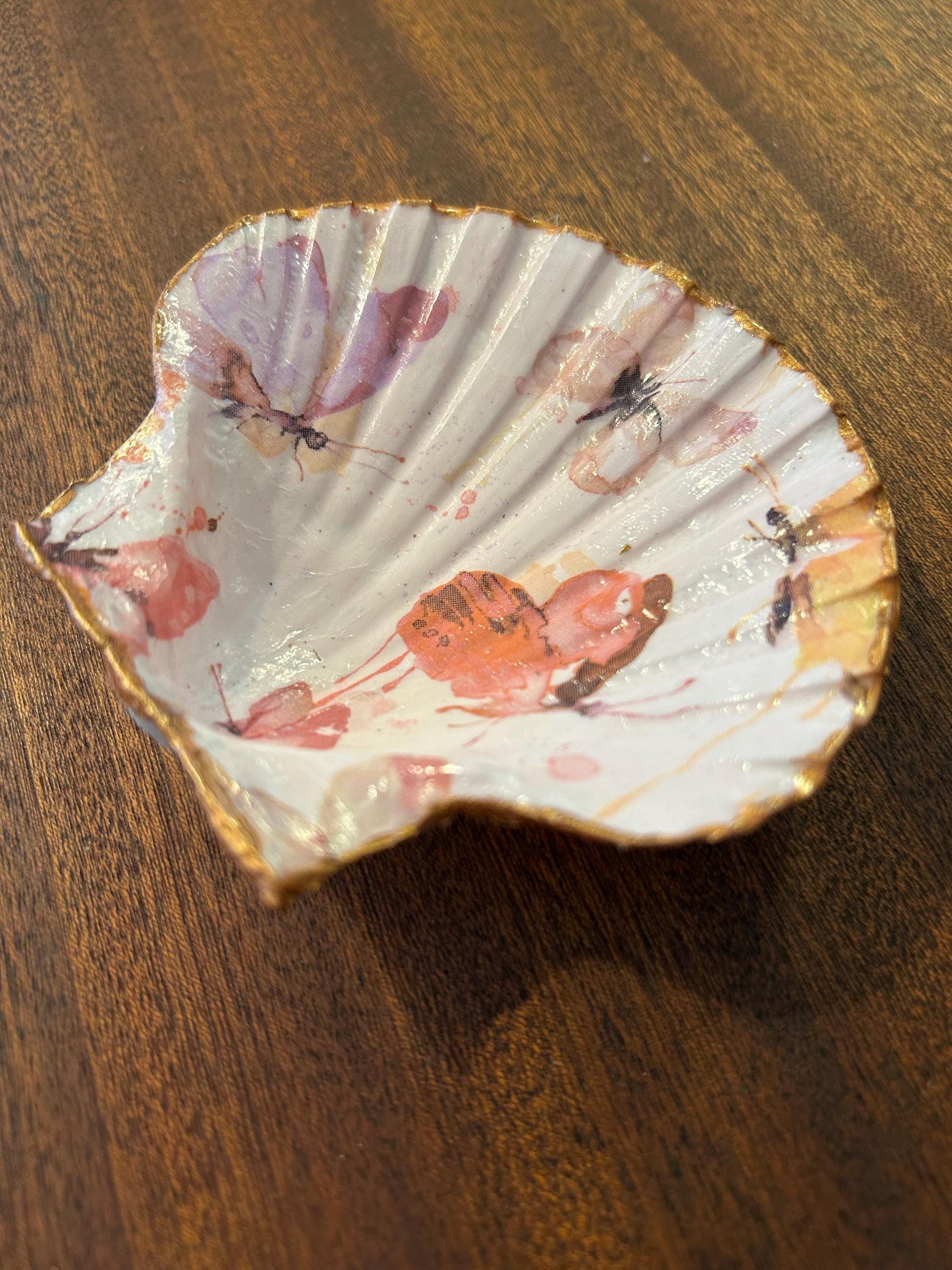 Decoupaged Scallop Shell Ring Dish – Pink Butterfly Trinket Holder
