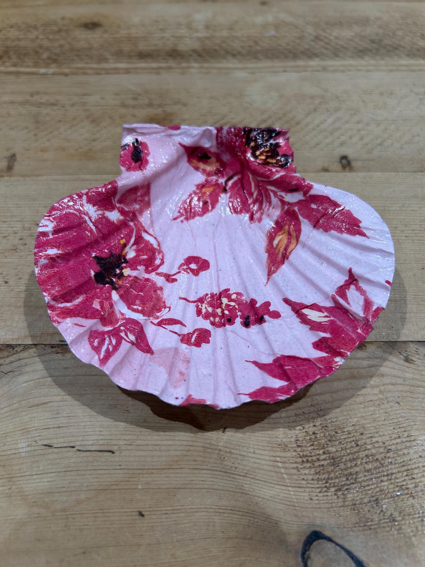 Floral Scallop Trinket Shell Ring Dish - Pink