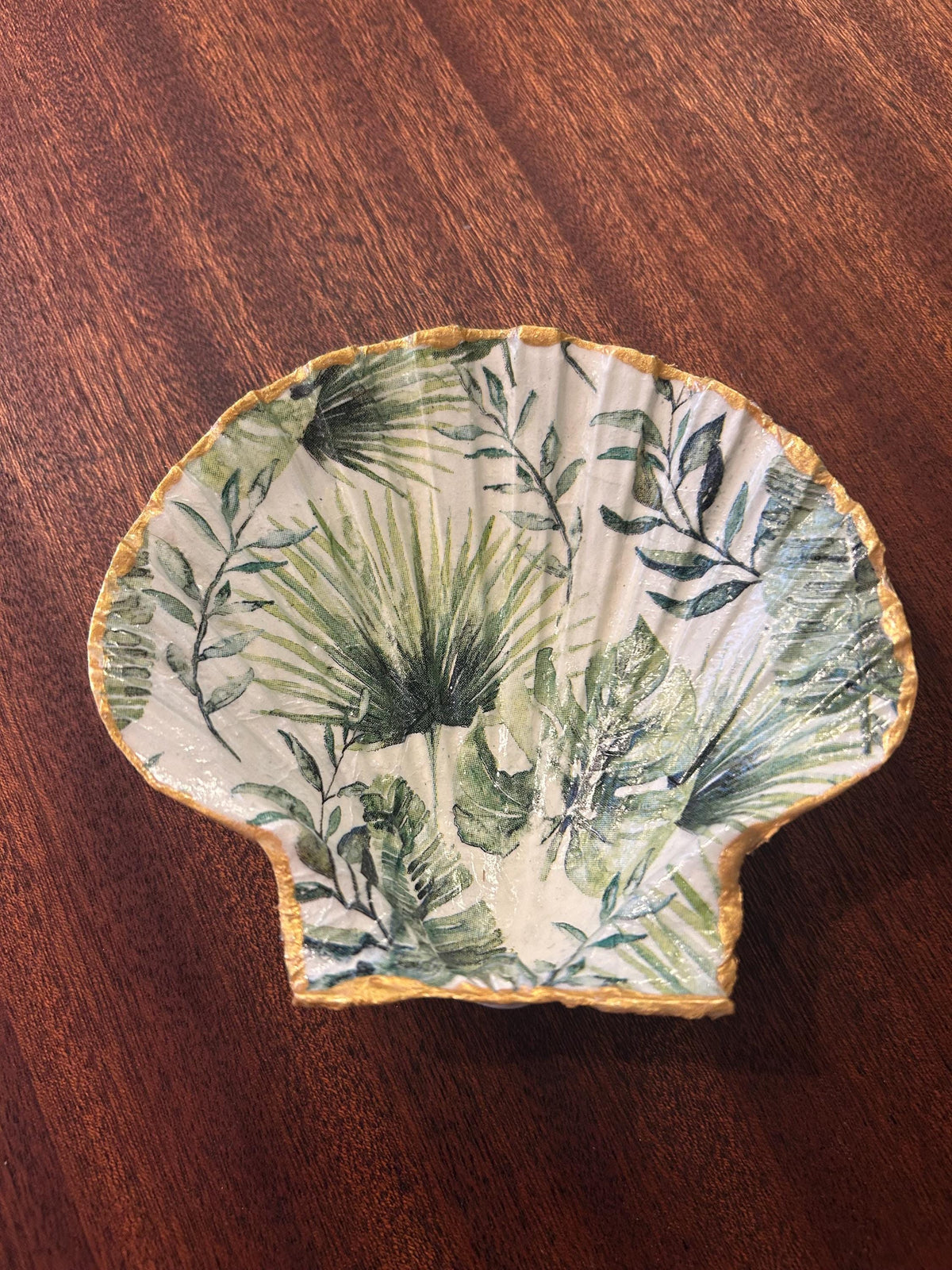 Leaf Scallop Trinket Shell Ring Dish - Green and Cream