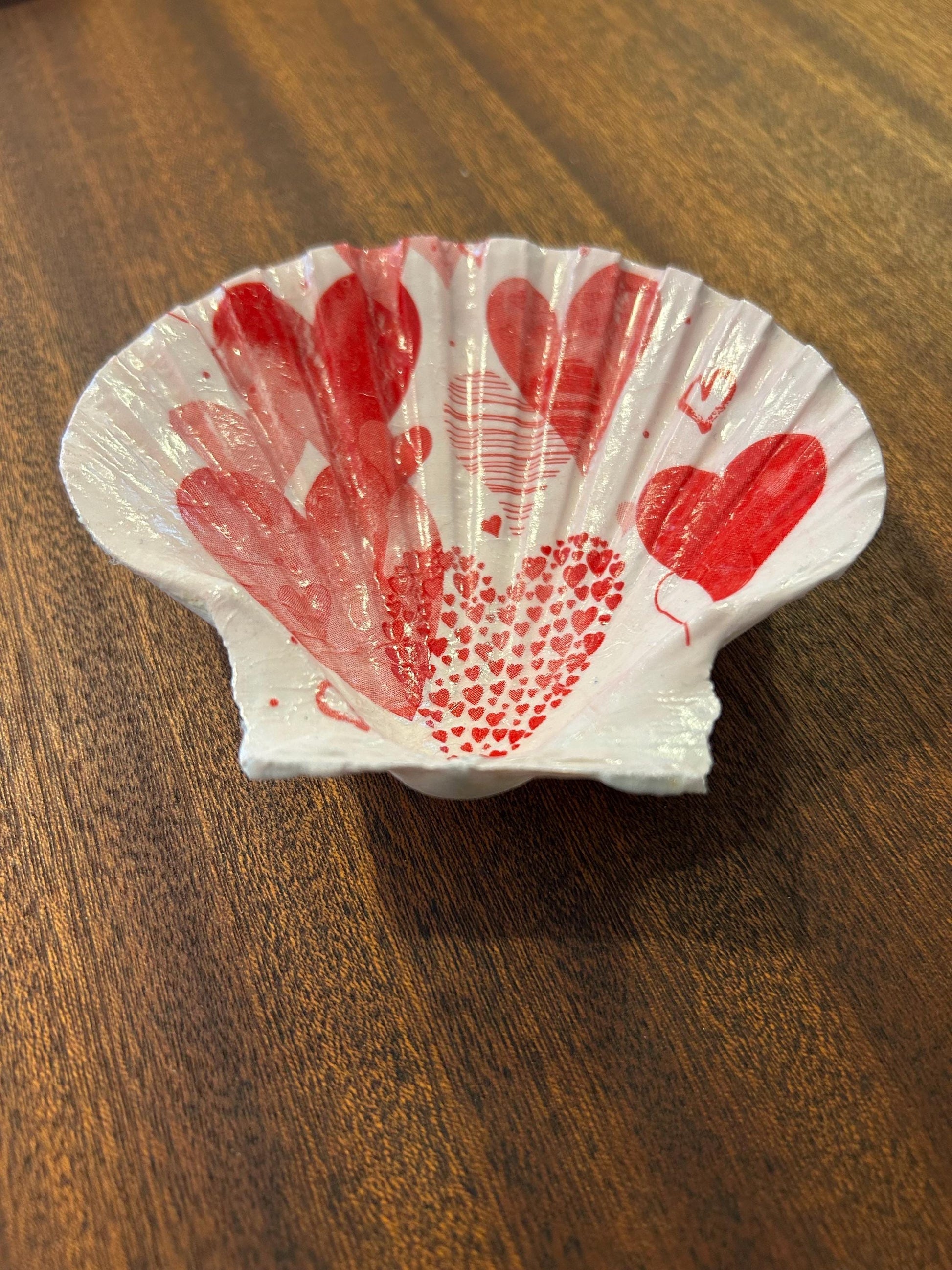 Valentine Scallop Trinket Shell - Pink