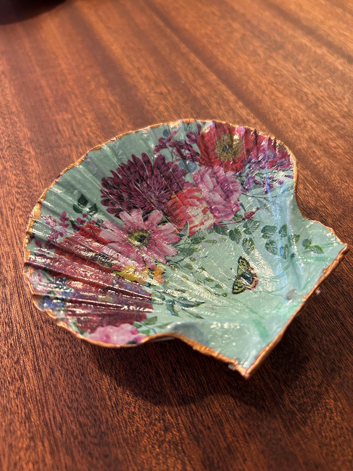 Floral Scallop Trinket Shell Ring Dish - Pale Blue