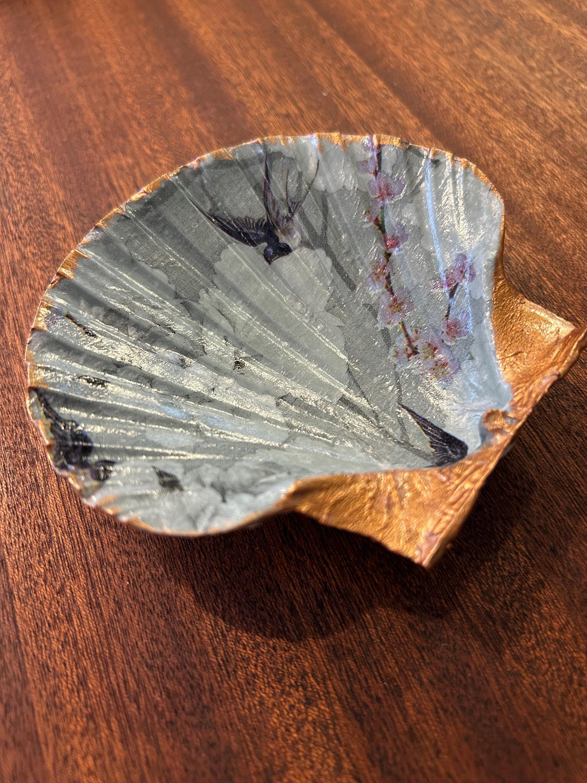 Swallow Scallop Trinket Shell - Blue