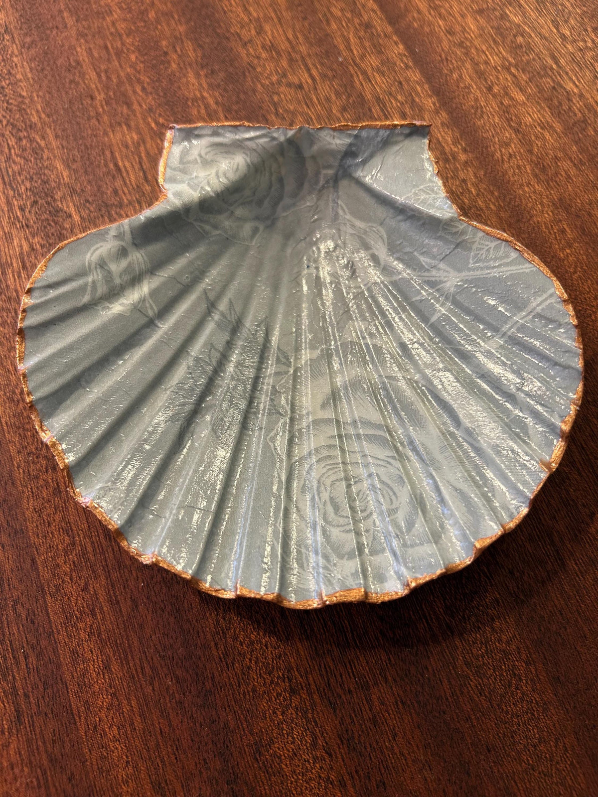 Floral Scallop Trinket Shell Ring Dish - Pale Blue