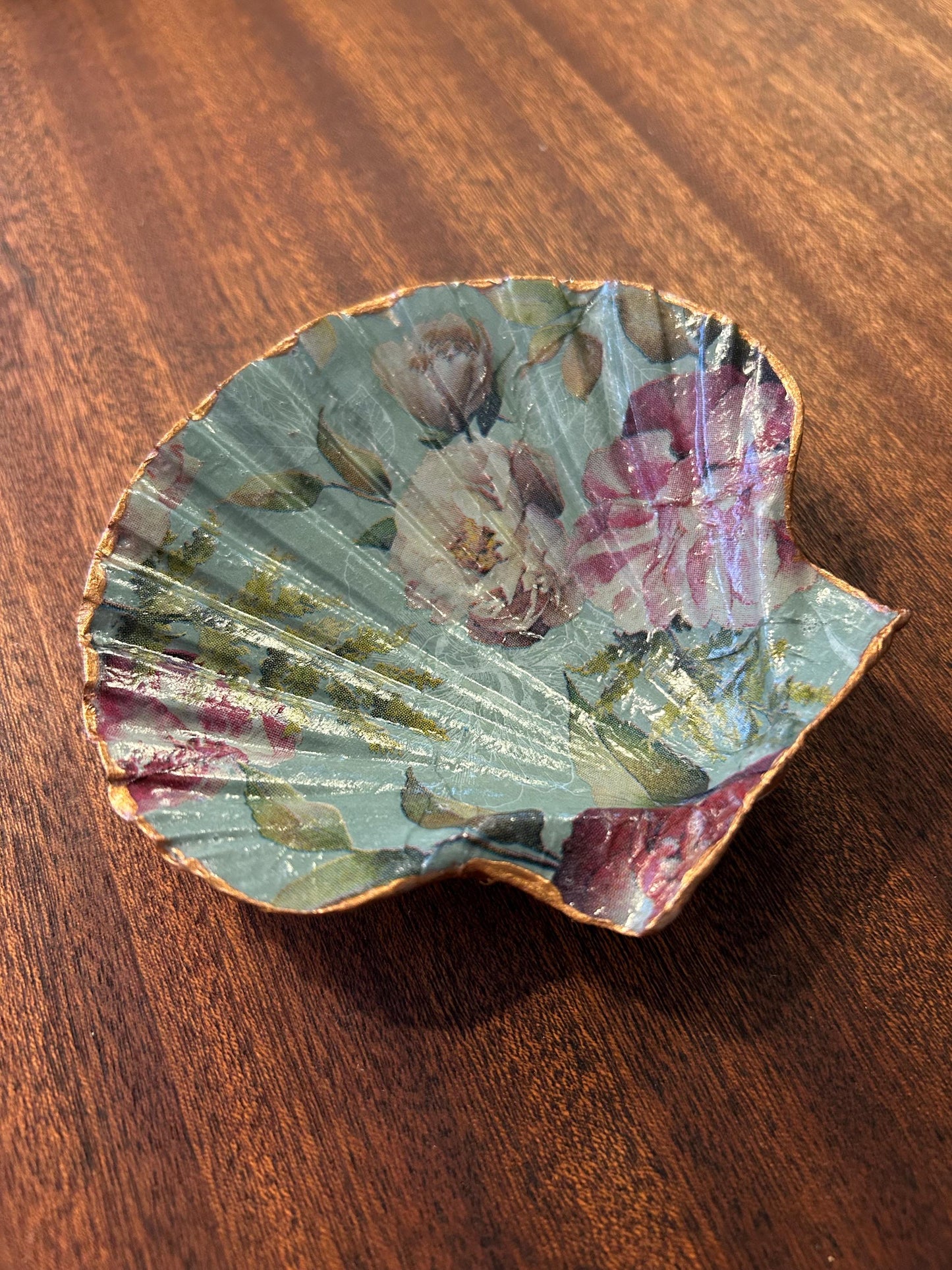 Floral Scallop Trinket Shell Ring Dish - Blue