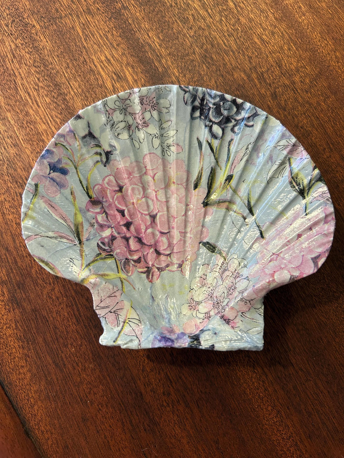 Floral Scallop Trinket Shell Ring Dish - Blue and Pink