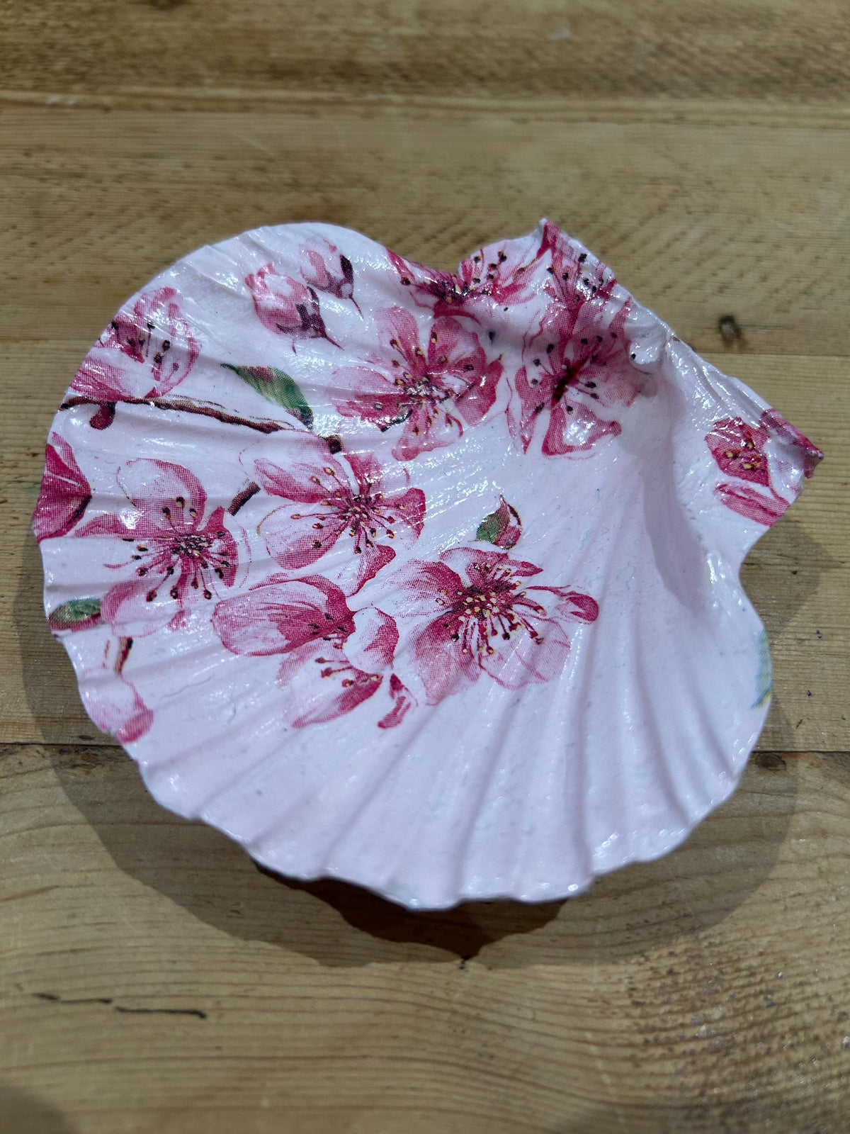 Floral Scallop Trinket Shell Ring Dish - Pink
