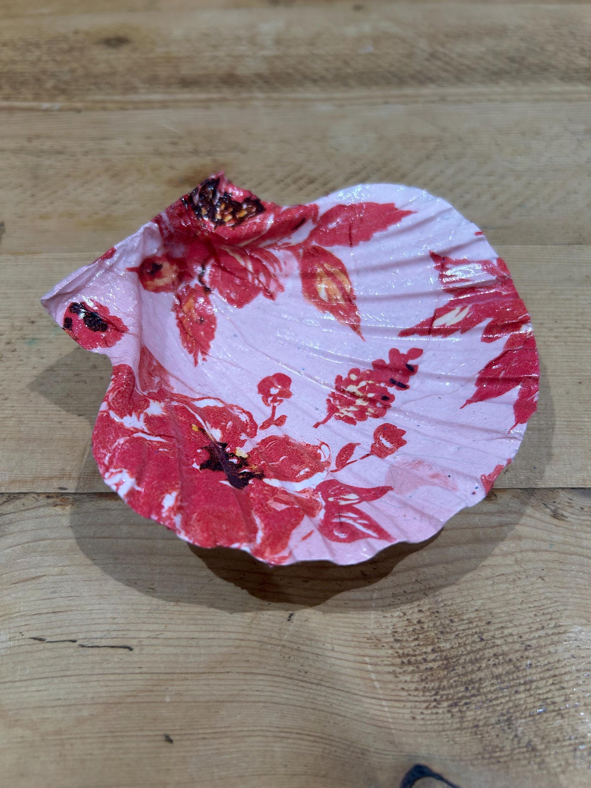Floral Scallop Trinket Shell Ring Dish - Pink