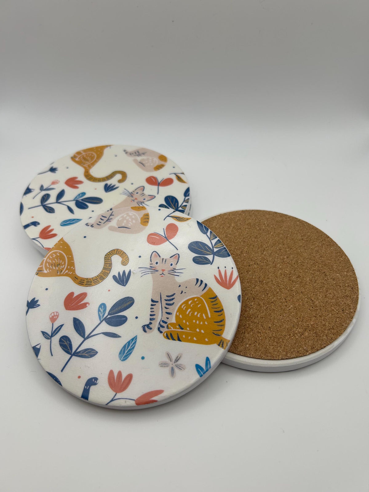 Ceramic Cat Coaster with Cork Back – Modern Kitchen Decor, Drink Protection - Set of 4