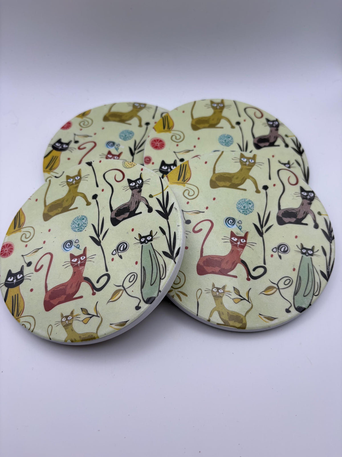 Ceramic Cat Coaster – Protective Varnish, Modern Kitchen Decor - Set of 4
