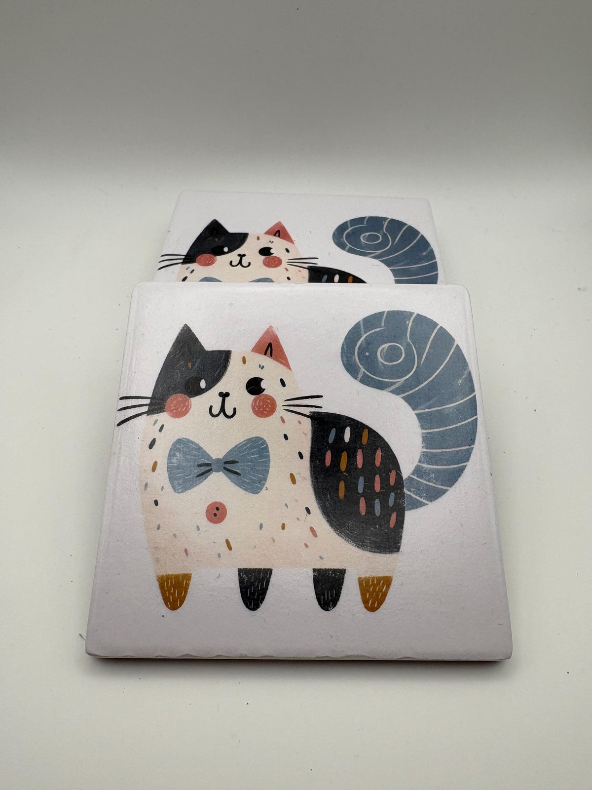 Ceramic Cat Coaster – Modern Kitchen Decor, Housewarming Gift - Set of 4