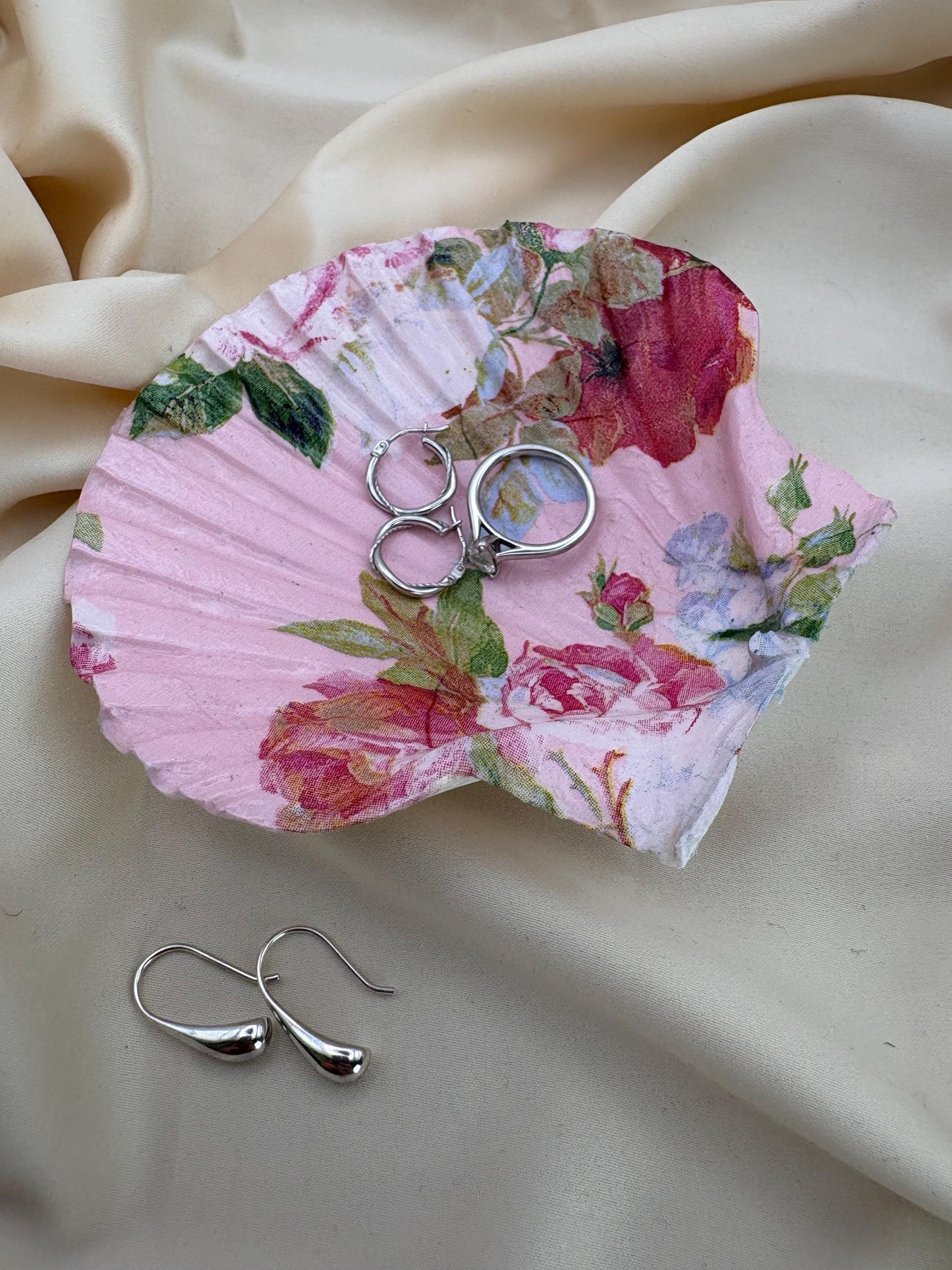 Floral Scallop Trinket Shell Ring Dish - Pink