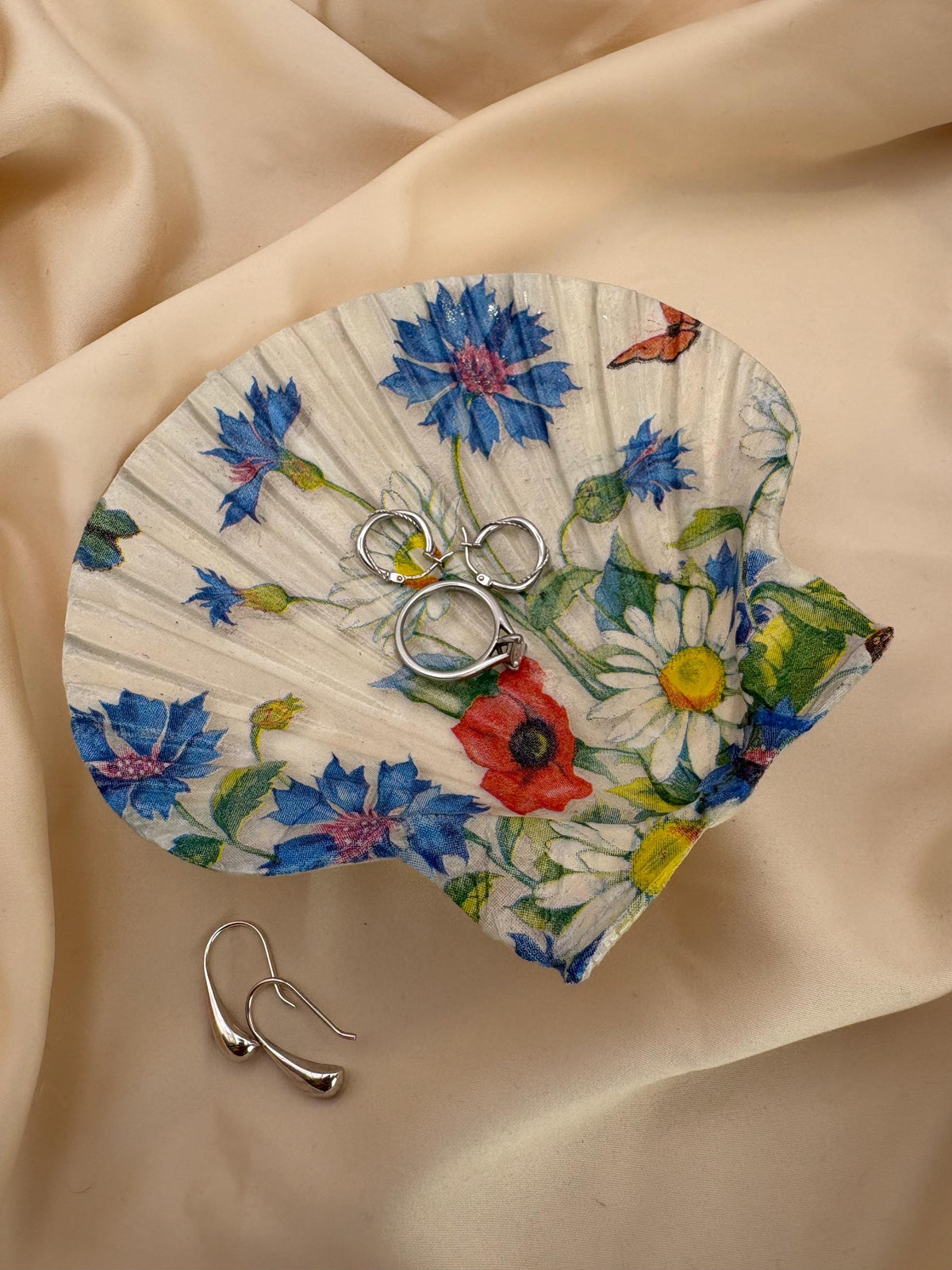 Floral Scallop Trinket Shell - Spring - Trinket Dish - Ring Holder