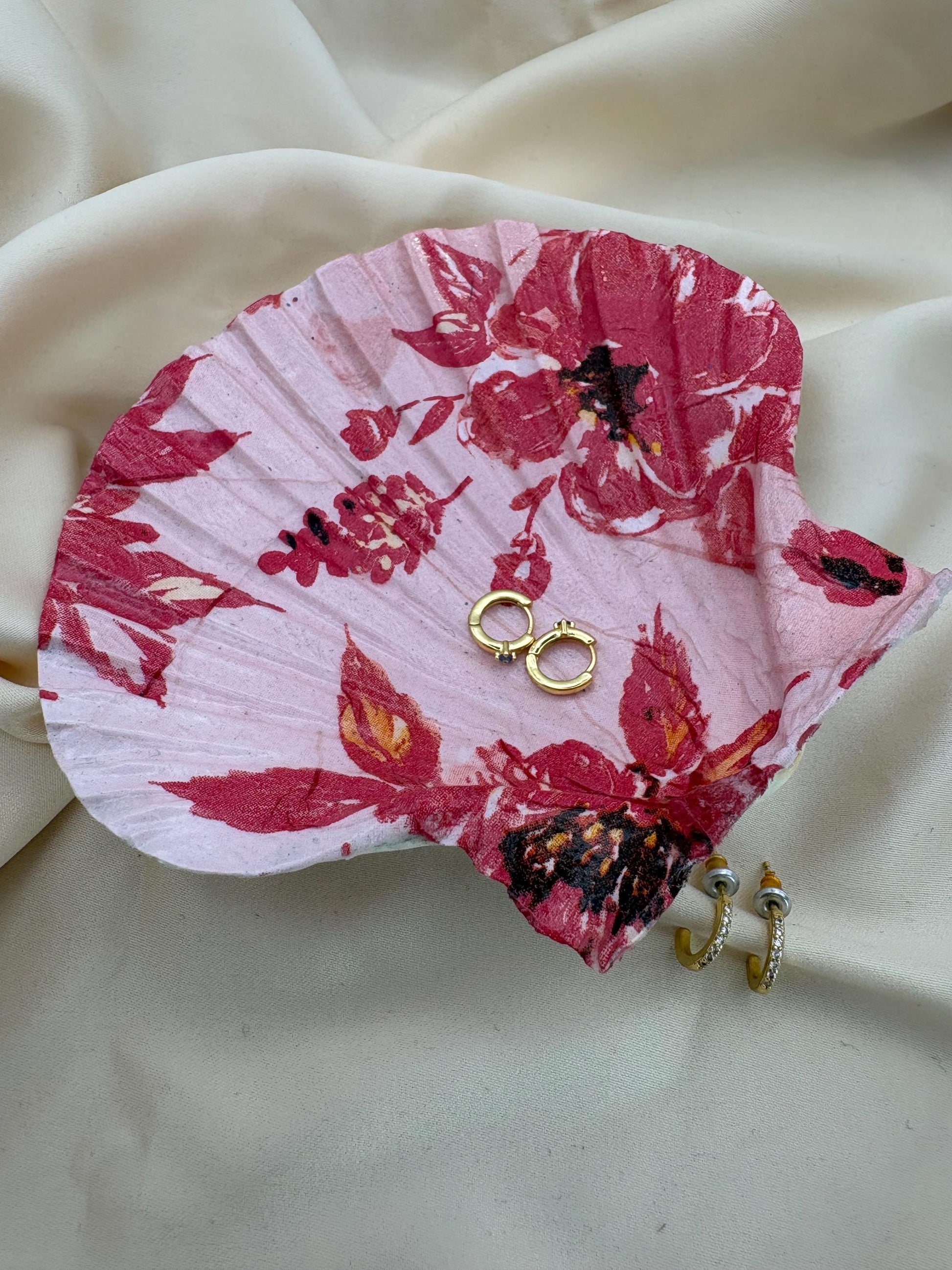 Floral Scallop Trinket Shell Ring Dish - Pink