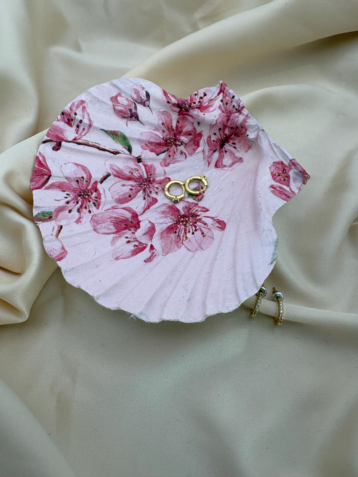 Floral Scallop Trinket Shell Ring Dish - Pink