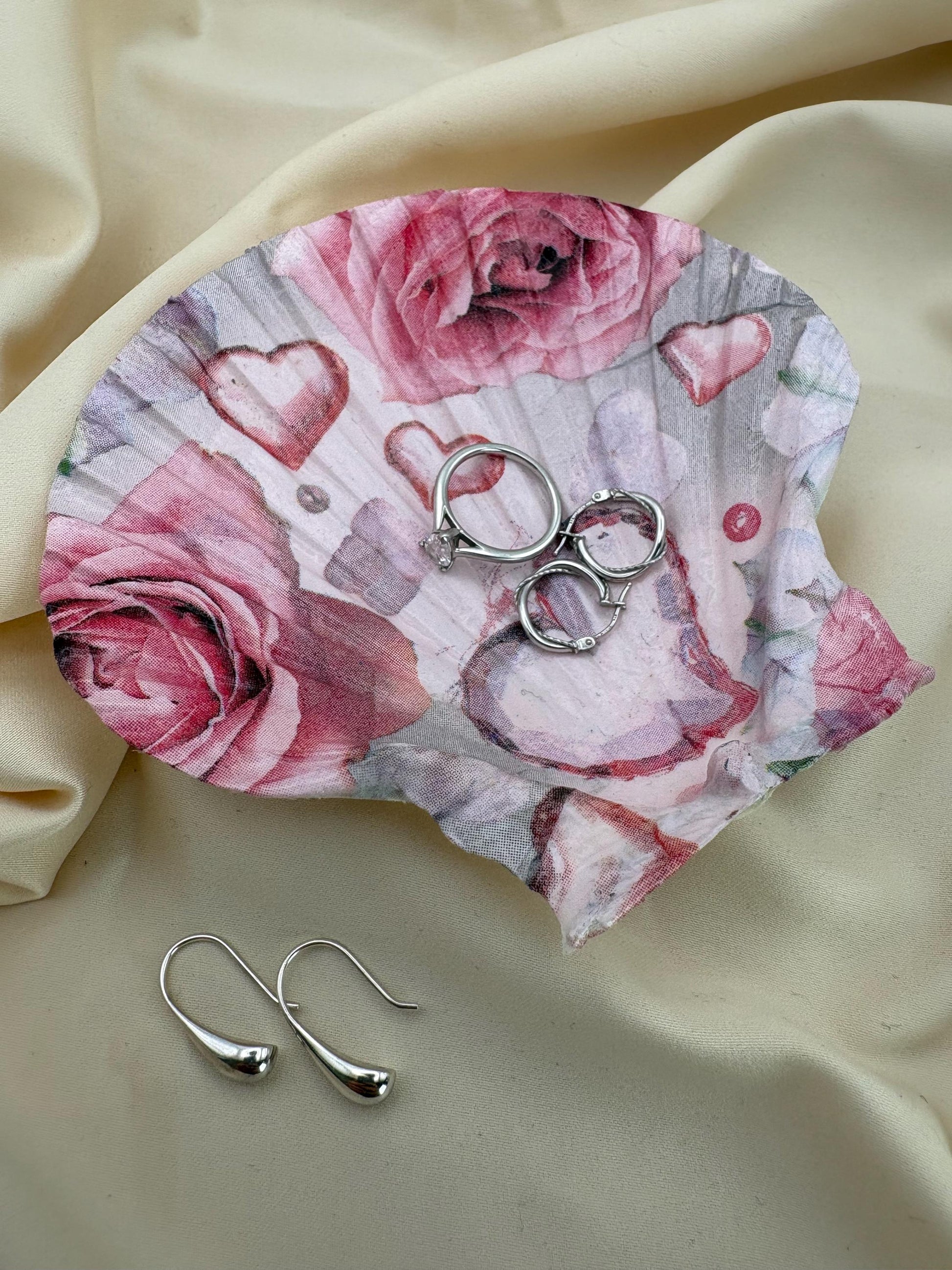 Valentine Scallop Trinket Shell - Pink