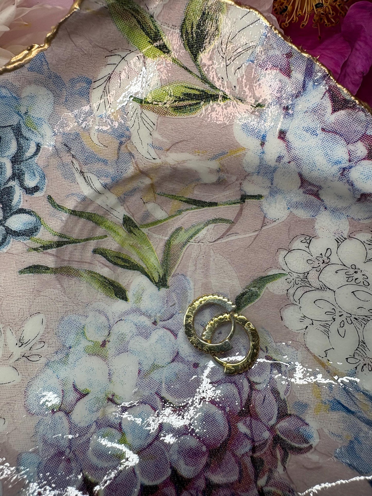 Hydrangea Decoupage Oyster Shell Ring Dish | Gold Edge Jewellery Tray