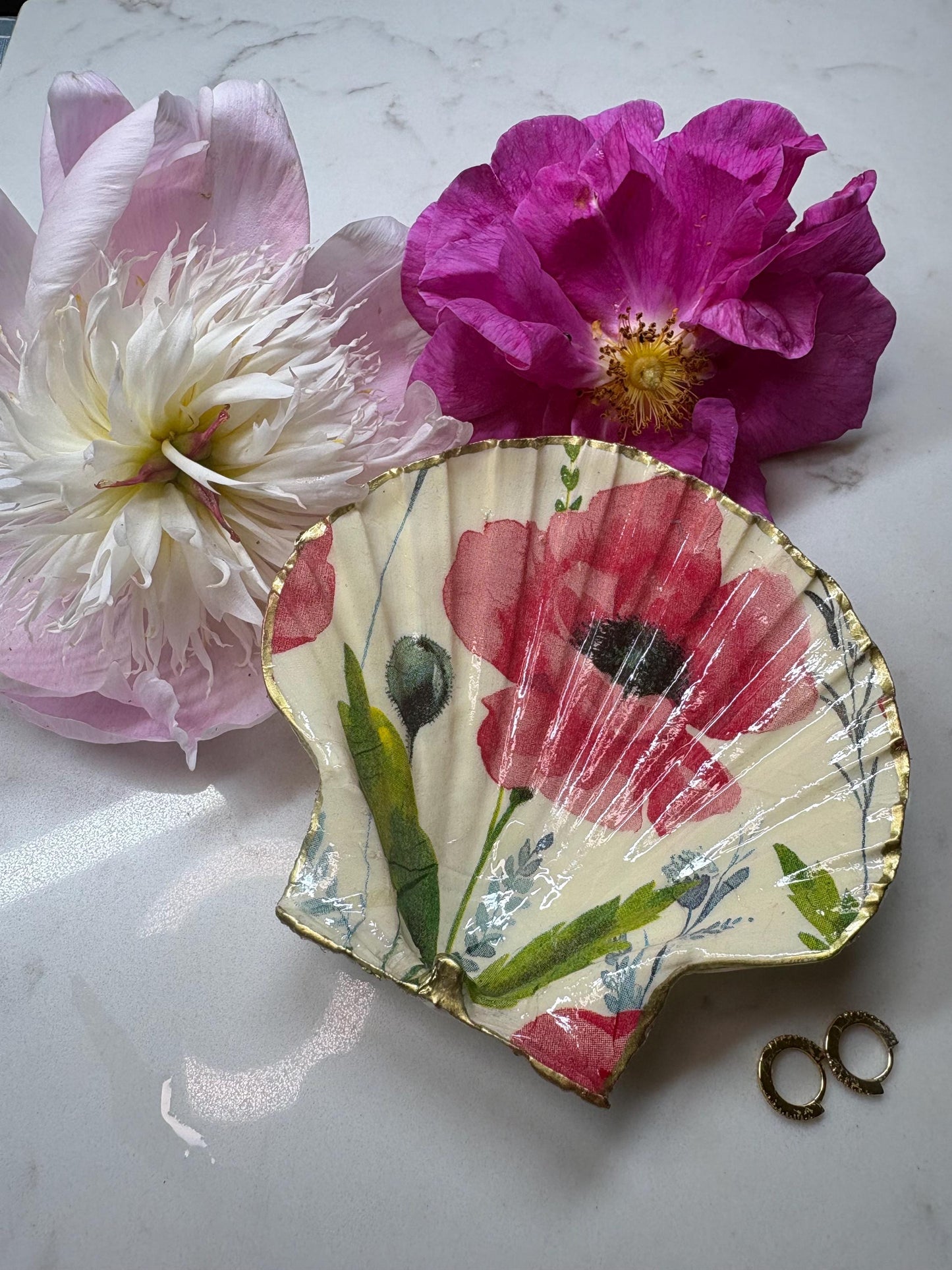 Poppy Decoupage Scallop Shell Ring Dish | Botanical Jewellery Holder, Gold Edge