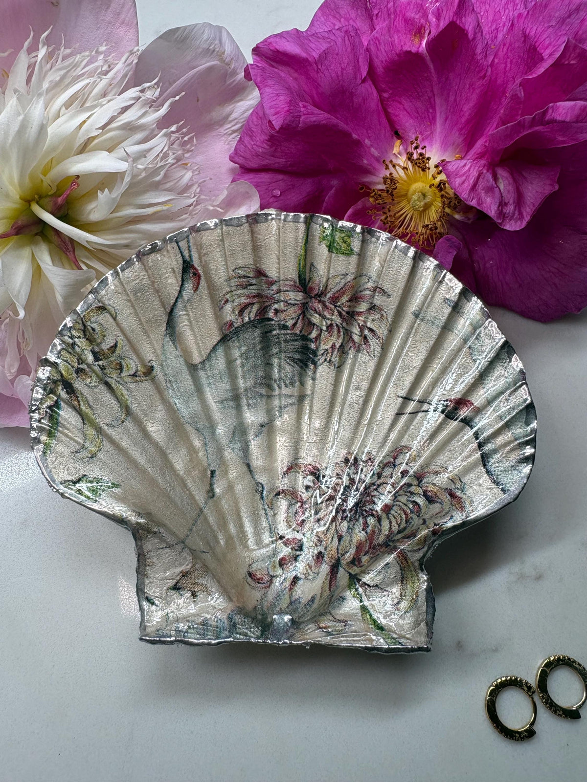 Silver Leaf Scallop Shell Trinket Dish | Chinoiserie Crane, Chrysanthemum | Ring Holder