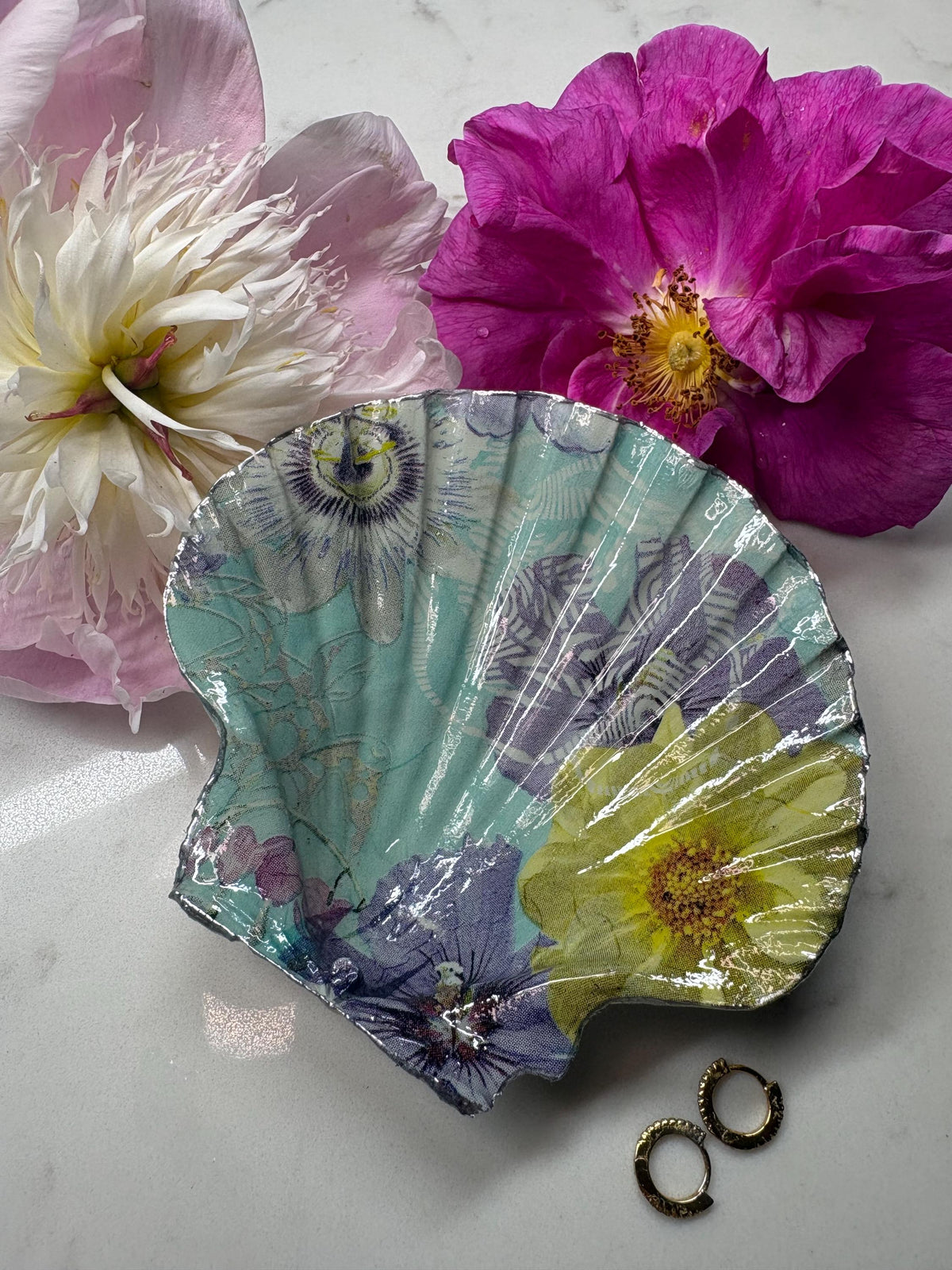 Decoupage Scallop Shell Trinket Dish | Sage Green Botanical Ring Holder