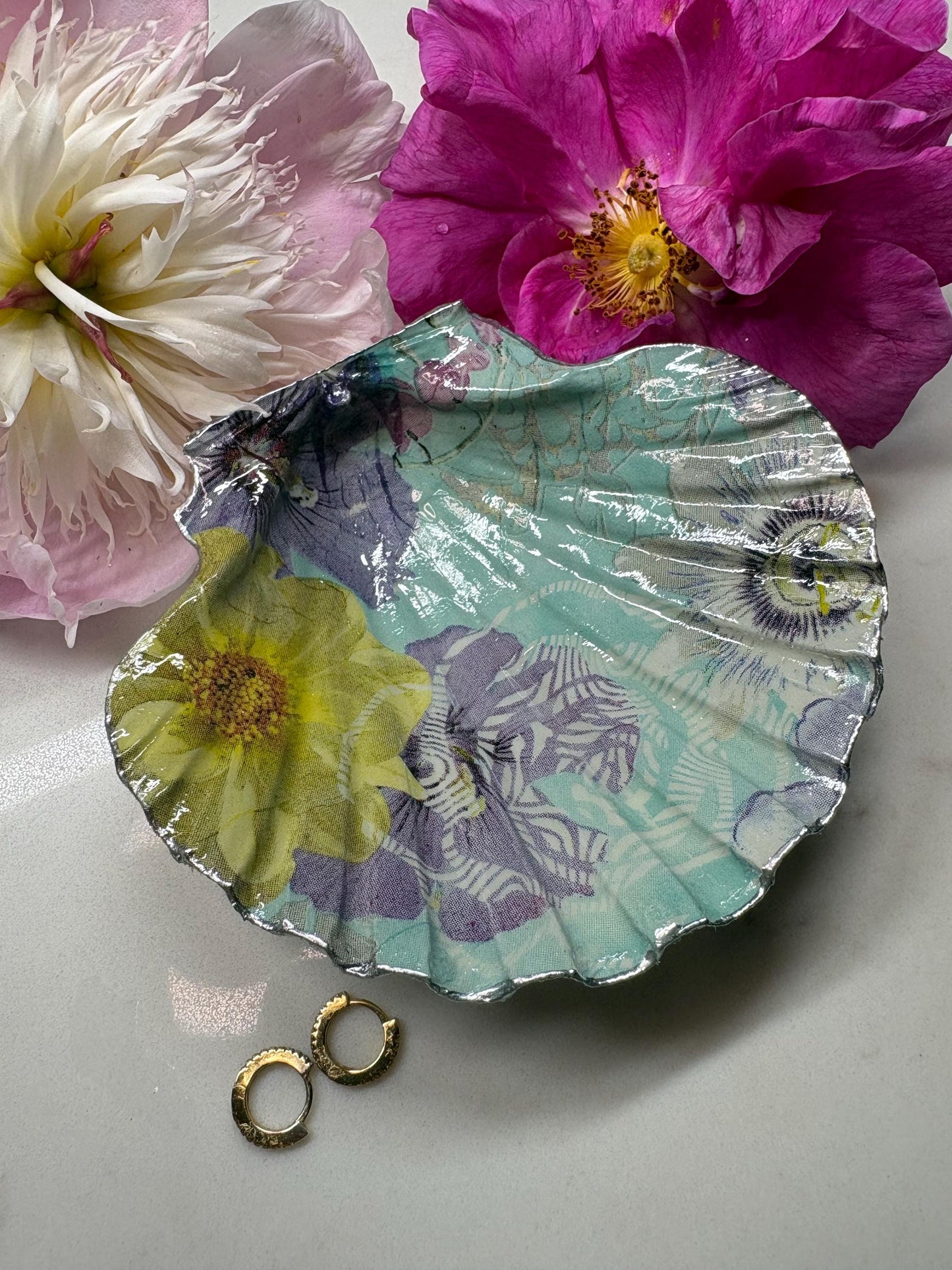 Decoupage Scallop Shell Trinket Dish | Sage Green Botanical Ring Holder