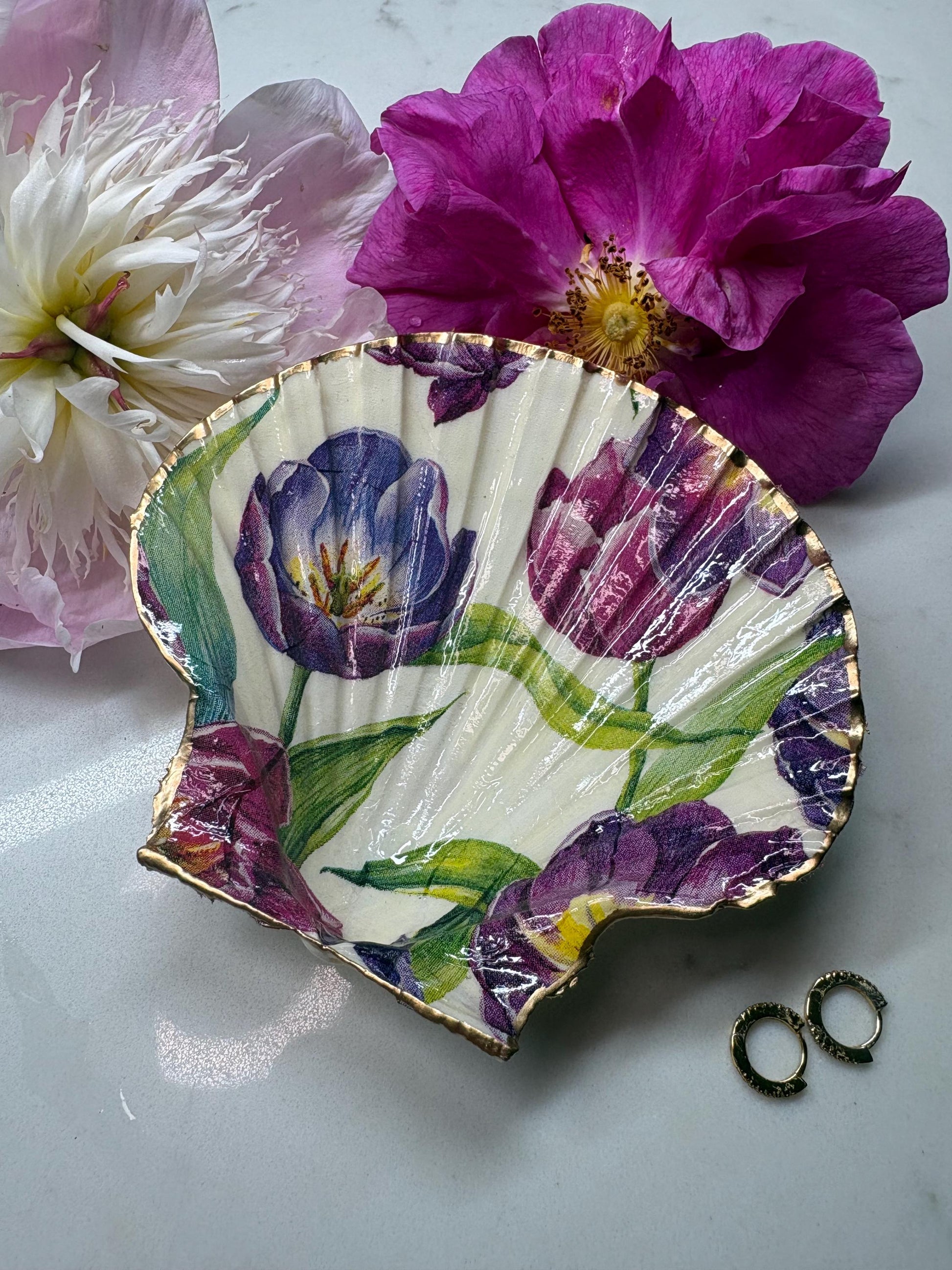 Purple Tulip Decoupage Scallop Shell Dish | Gold Gilded Edge Trinket Holder | Botanical Floral Decor