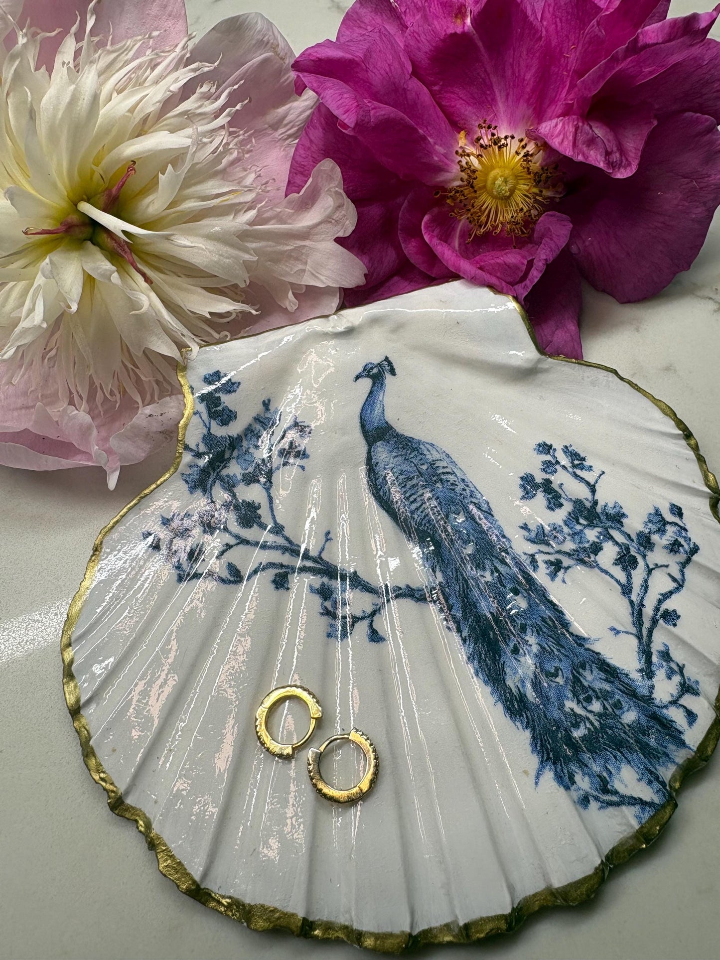Scallop Shell Trinket Dish | Chinoiserie Blue Peacock, Gold Edge Ring Holder