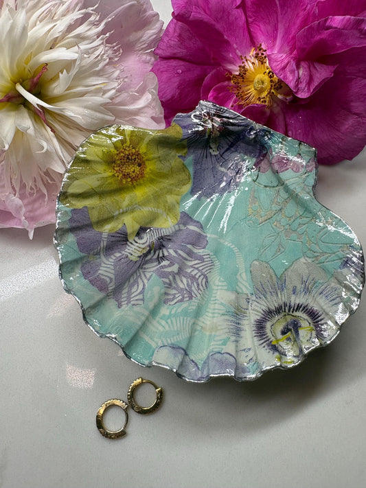 Decoupage Scallop Shell Trinket Dish | Sage Green Botanical Ring Holder