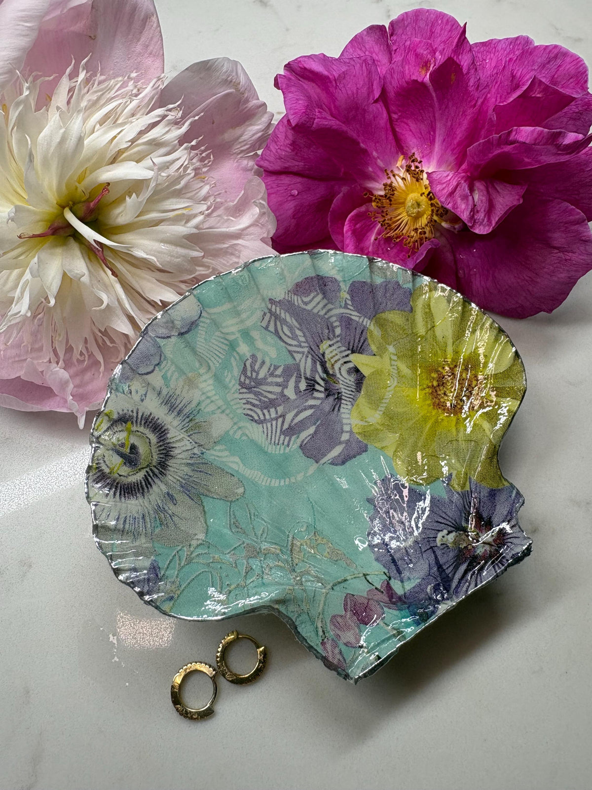 Decoupage Scallop Shell Trinket Dish | Sage Green Botanical Ring Holder