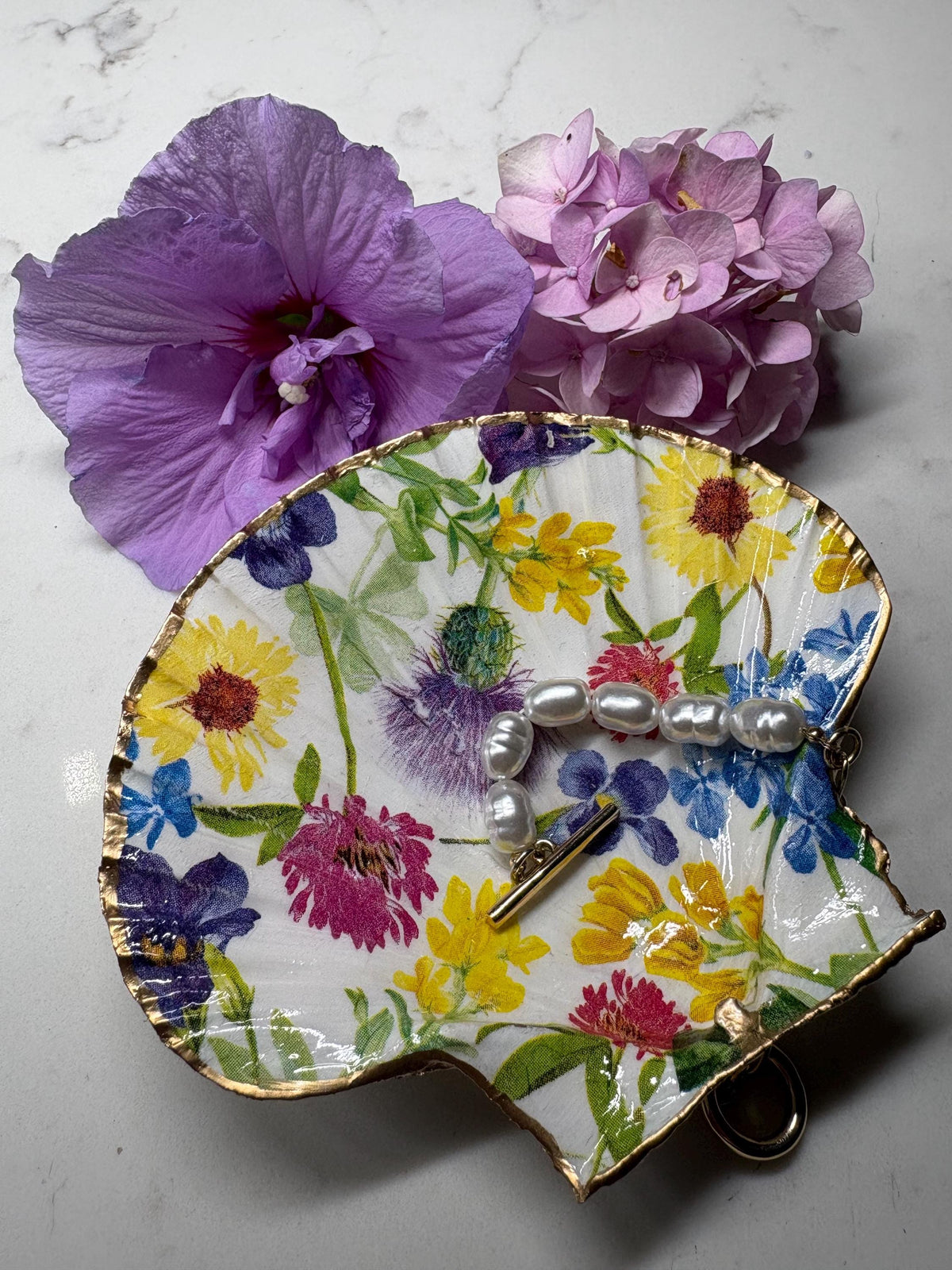 Wildflower Meadow Oyster Shell Trinket Dish | Botanical Ring Holder, Gold Edge