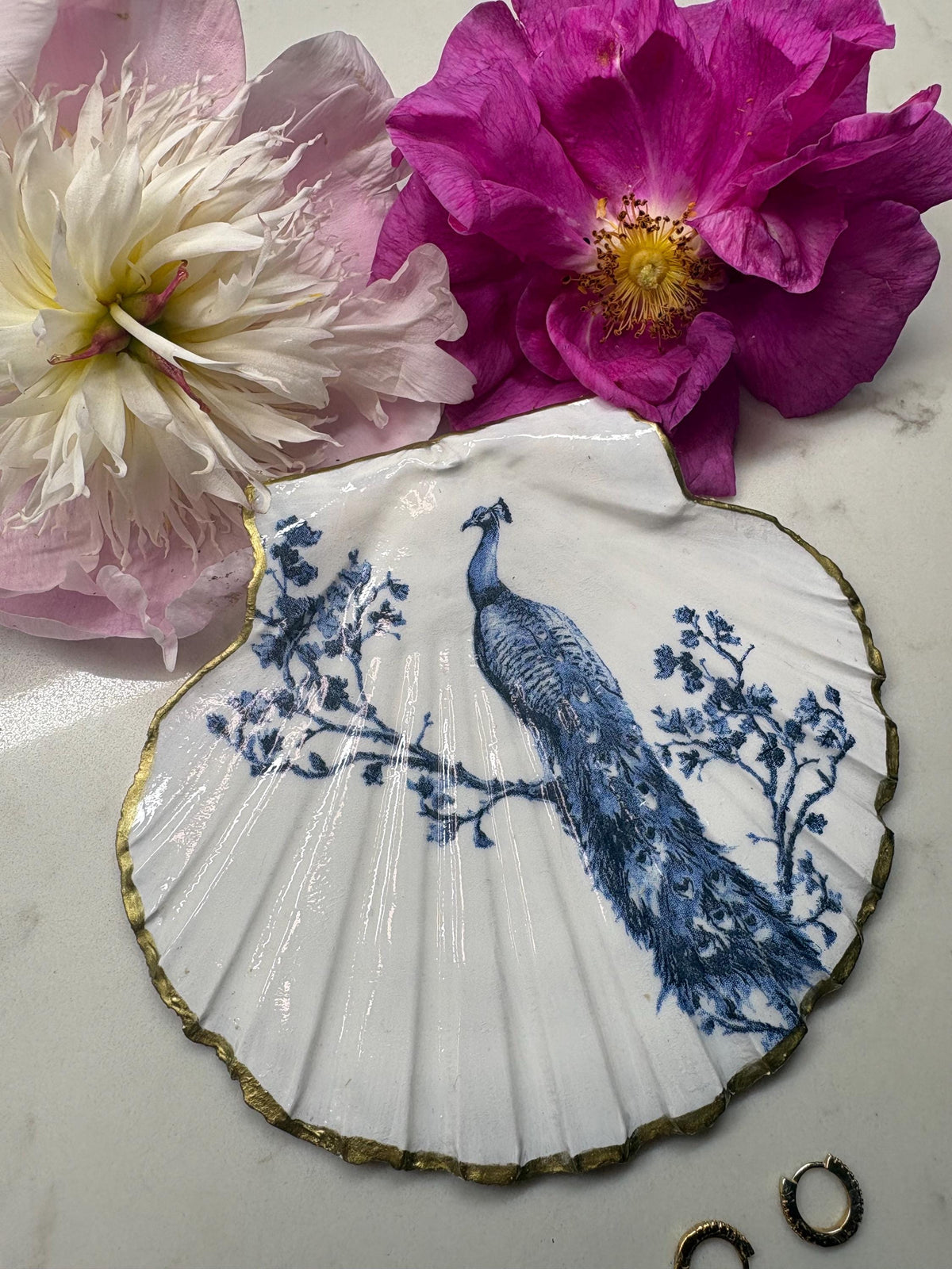 Scallop Shell Trinket Dish | Chinoiserie Blue Peacock, Gold Edge Ring Holder