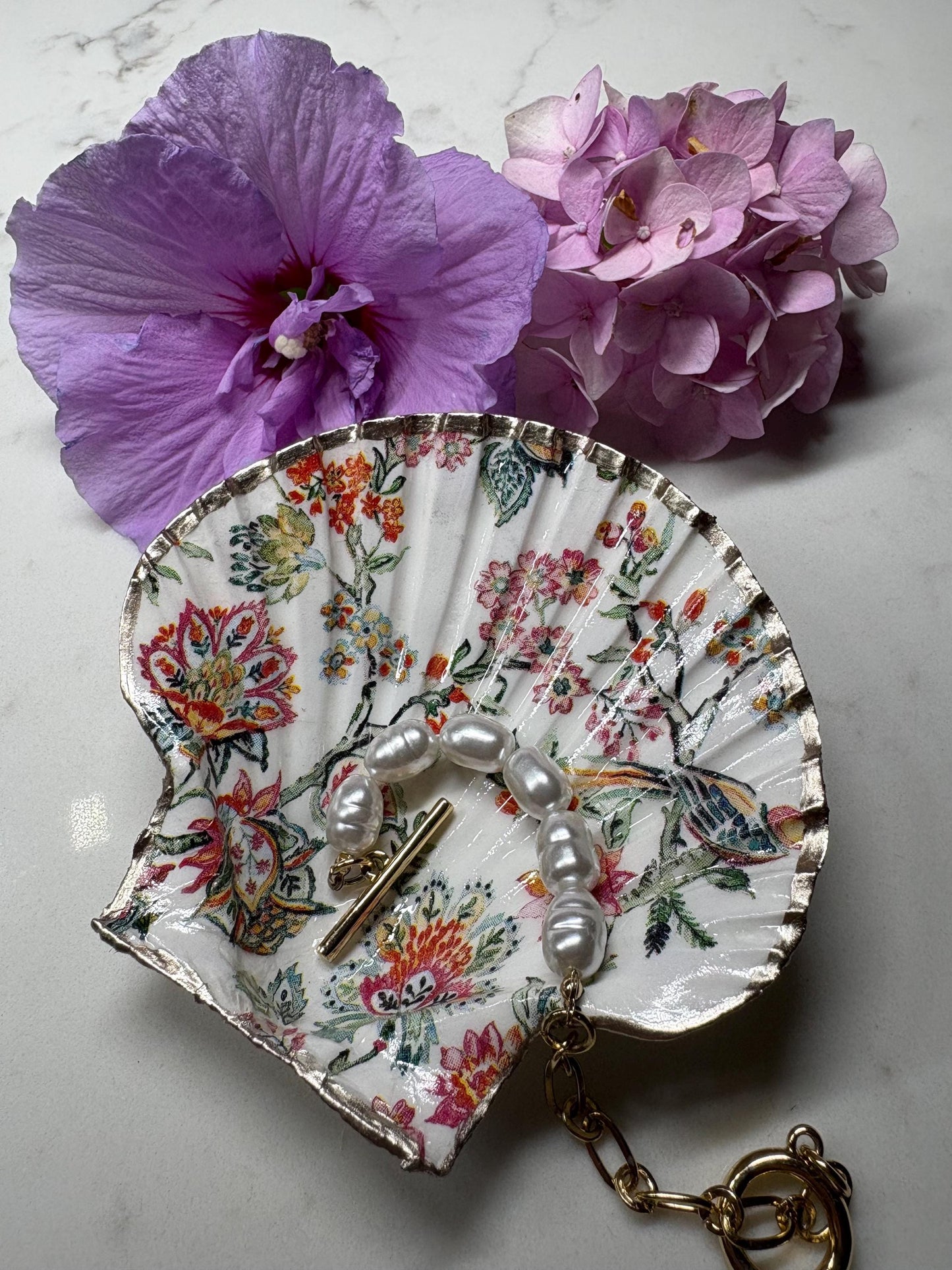 Chinoiserie Bird Scallop Shell Trinket Dish | Silver Edge Decoupage Ring Holder
