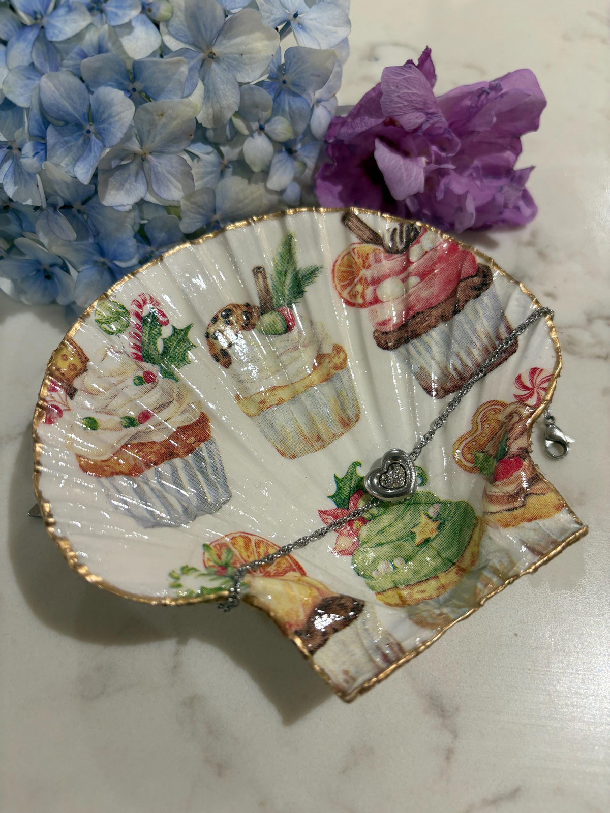 Festive Cupcake Decoupage Scallop Shell Trinket Dish | Gold Edge Jewellery Holder