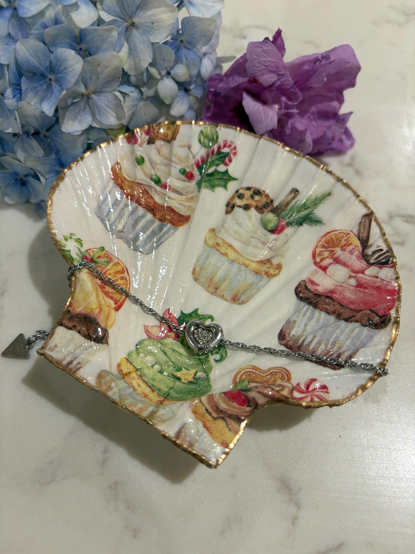 Festive Cupcake Decoupage Scallop Shell Trinket Dish | Gold Edge Jewellery Holder